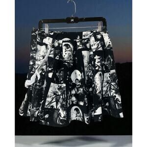 Nightmare Before Christmas Women’s Jrs Large Pleated Skirt AOP Scenes W/chain